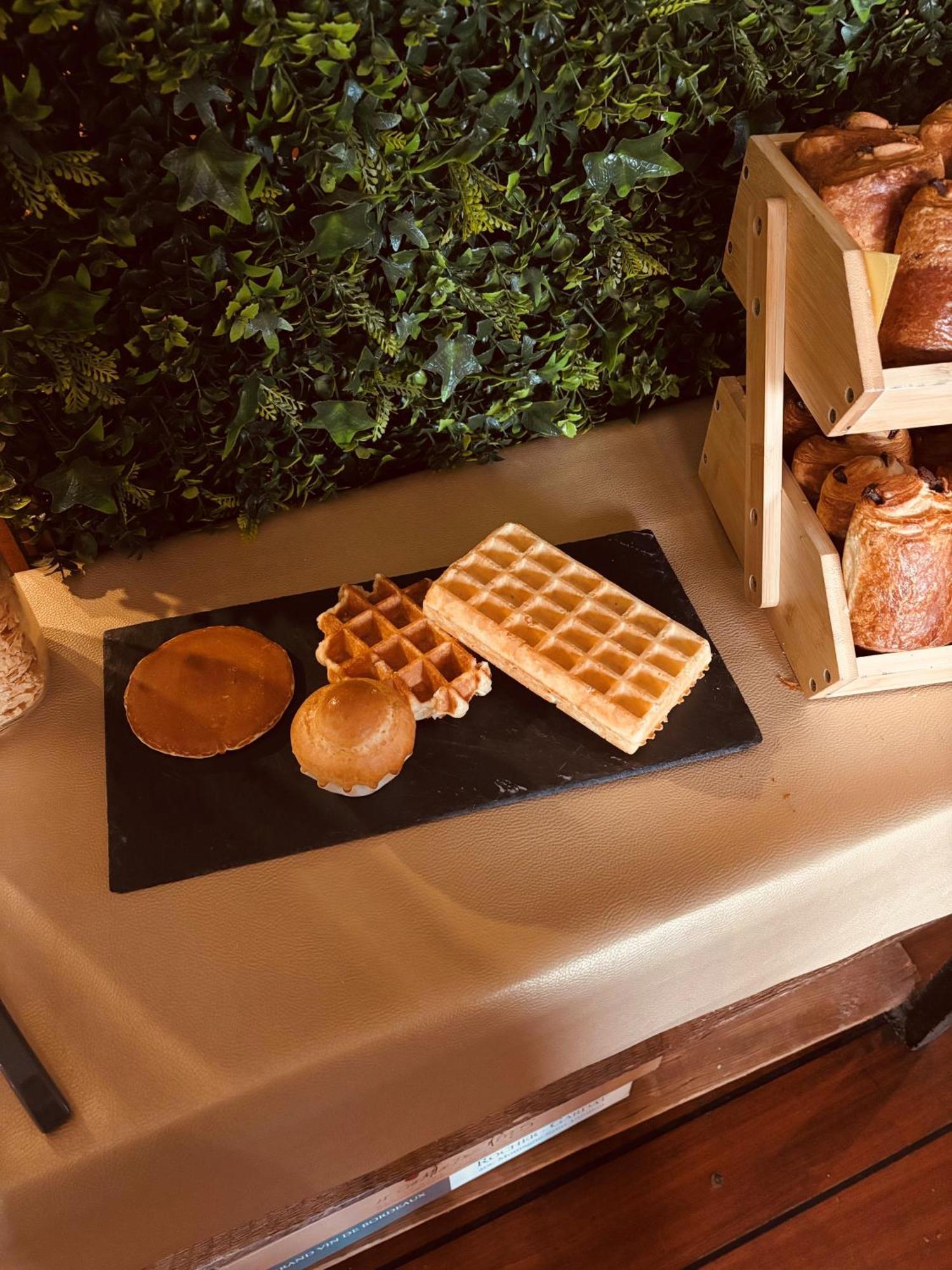 Hotel Restaurant Argos, Strasbourg Nord Vendenheim Eksteriør billede